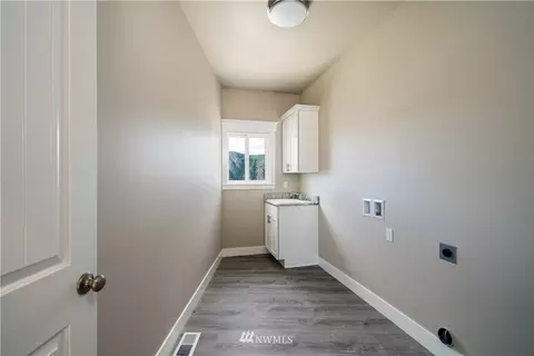 896 Cloudless Dr, Manson, WA 98831 photo 12