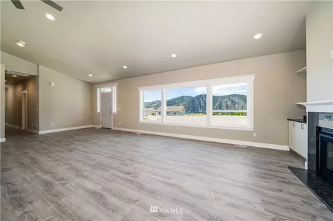 896 Cloudless Dr, Manson, WA 98831 photo 6