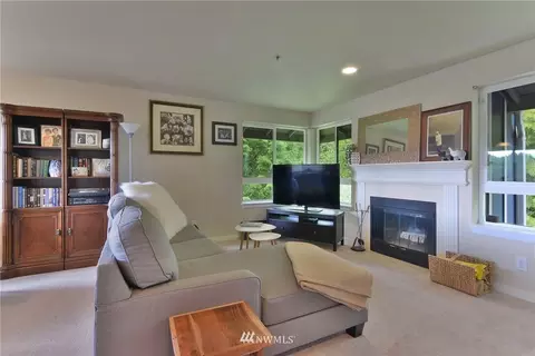 3926 243rd Pl SE #H304, Bothell, WA 98021 photo 4