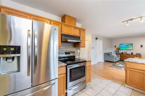 7914 194th St Ct E, Spanaway, WA 98387 photo 11