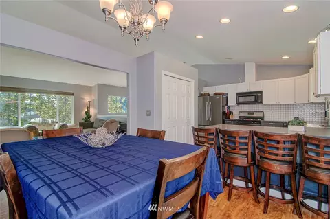 1215 E Casino Rd, Everett, WA 98203 photo 11