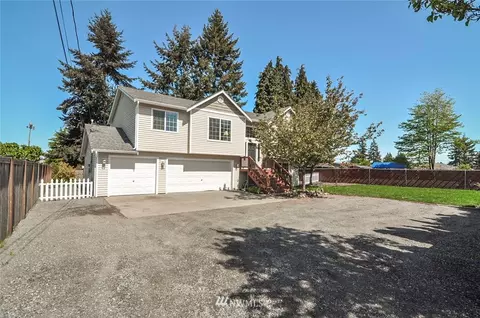 1215 E Casino Rd, Everett, WA 98203 photo 1
