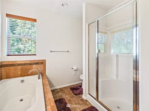 18520 35th Dr SE, Bothell, WA 98012 photo 19