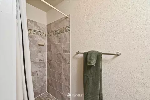 16601 30th Dr SE, Bothell, WA 98012 photo 23
