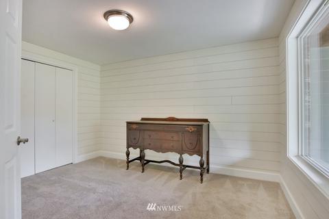 2914 Olympic Pl, Enumclaw, WA 98022 photo 8