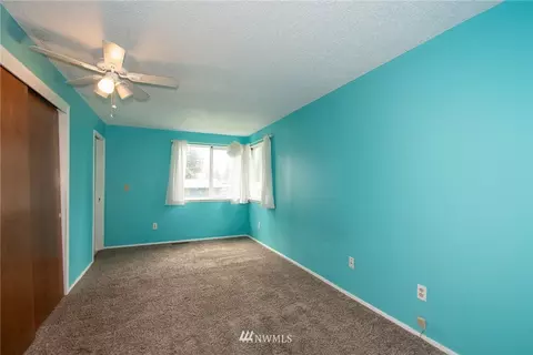 19308 Crescent Dr E, Spanaway, WA 98387 photo 12