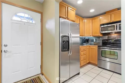7220 Rainier Dr #101, Everett, WA 98203 photo 5