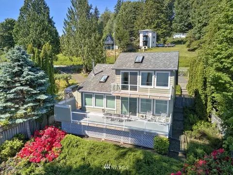 120 E Bahama Dr, Grapeview, WA 98546 photo 1