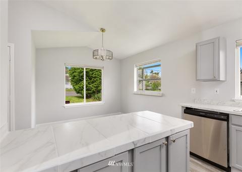 1725 Walnut St, Everett, WA 98201 photo 13