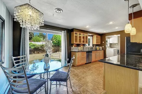 1803 125th Pl SE, Everett, WA 98208 photo 4