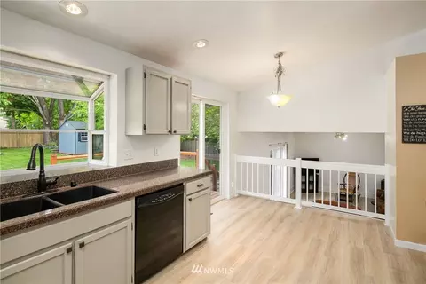 2329 169th Pl SE, Bothell, WA 98012 photo 6