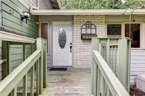 13216 2nd Dr SE, Everett, WA 98208 photo 3