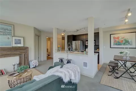 1420 E Pine St #E505, Seattle, WA 98122 photo 5