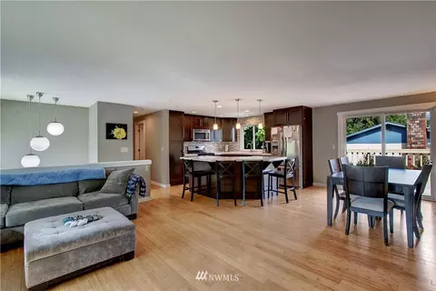 20705 11th Dr SE, Bothell, WA 98012 photo 4