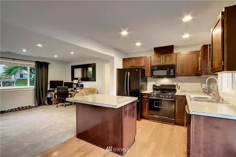 20705 11th Dr SE, Bothell, WA 98012 photo 17
