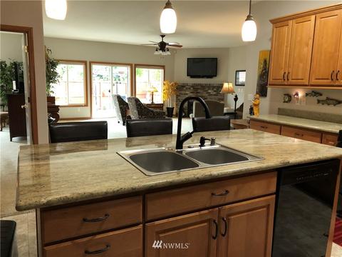 15227 148 Avenue Ct E, Orting, WA 98360 photo 12