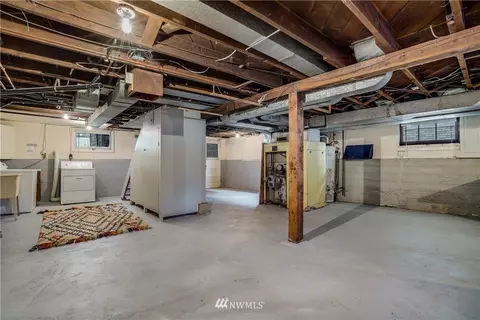 548 N 68th St, Seattle, WA 98103 photo 15