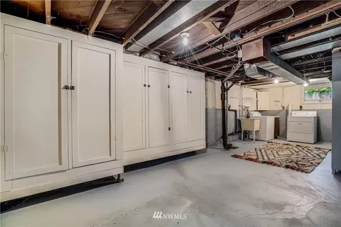 548 N 68th St, Seattle, WA 98103 photo 13