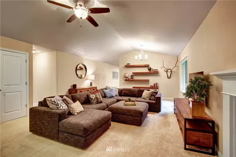 2733 86th St SE, Everett, WA 98208 photo 3