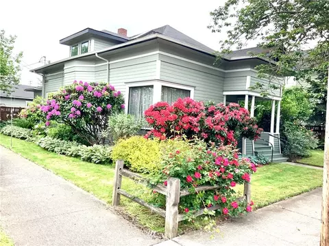 823 Cherry Ave, Sumner, WA 98390 photo 1