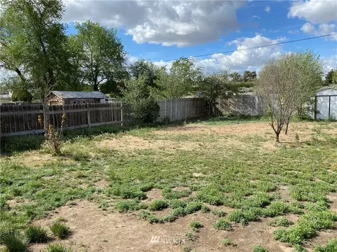 309 E 5th St, Lind, WA 99341 photo 35