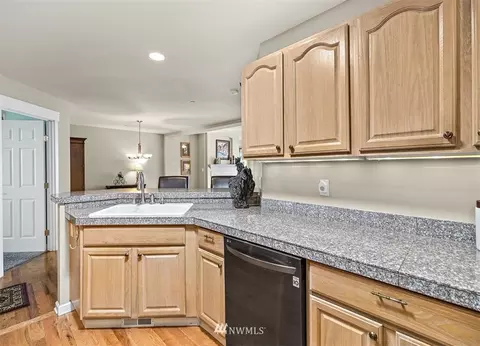 91 E Soderberg Rd #B-5, Allyn, WA 98524 photo 10