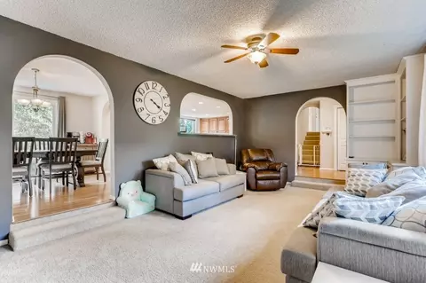 15805 Cascadian Way, Bothell, WA 98012 photo 4