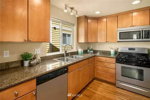1264 N 143rd St, Seattle, WA 98133 photo 10