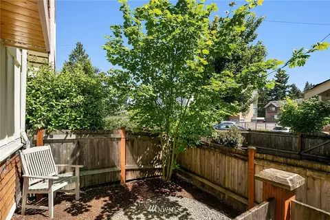 1264 N 143rd St, Seattle, WA 98133 photo 18
