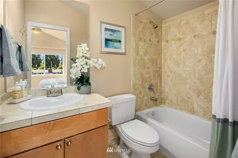 1264 N 143rd St, Seattle, WA 98133 photo 15