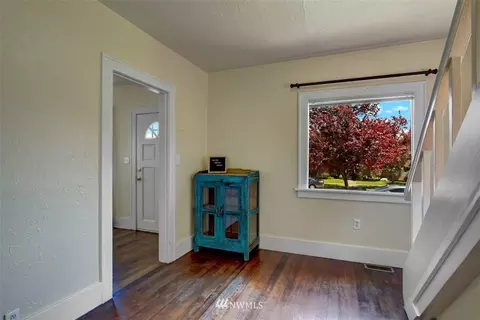 1404 Oakes Ave, Everett, WA 98201 photo 8