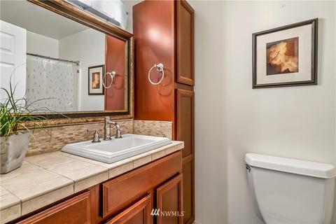 10715 Beardslee Pl, Bothell, WA 98011 photo 18