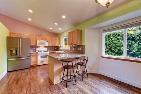 10232 Holly Dr, Everett, WA 98204 photo 10