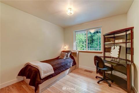 10232 Holly Dr, Everett, WA 98204 photo 19