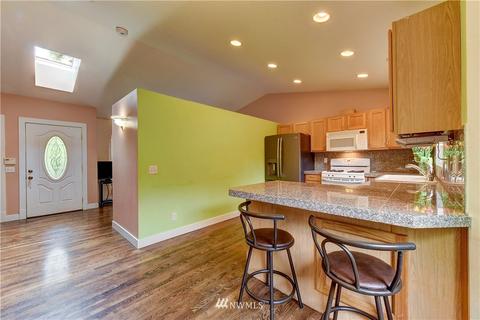 10232 Holly Dr, Everett, WA 98204 photo 11