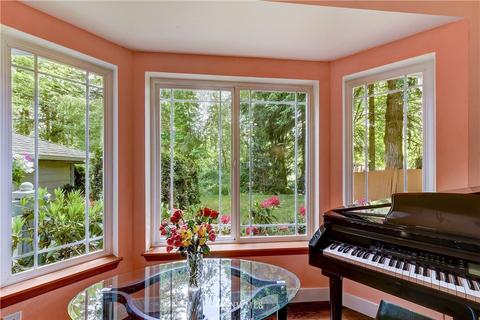 10232 Holly Dr, Everett, WA 98204 photo 8