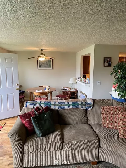 1702 16th St, Sumner, WA 98390 photo 3
