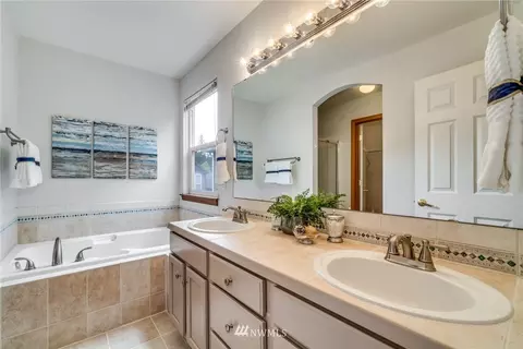 19212 1st Ave W, Bothell, WA 98012 photo 16