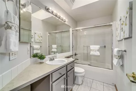 19212 1st Ave W, Bothell, WA 98012 photo 20