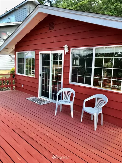210 E Olympic Dr, Grapeview, WA 98546 photo 2