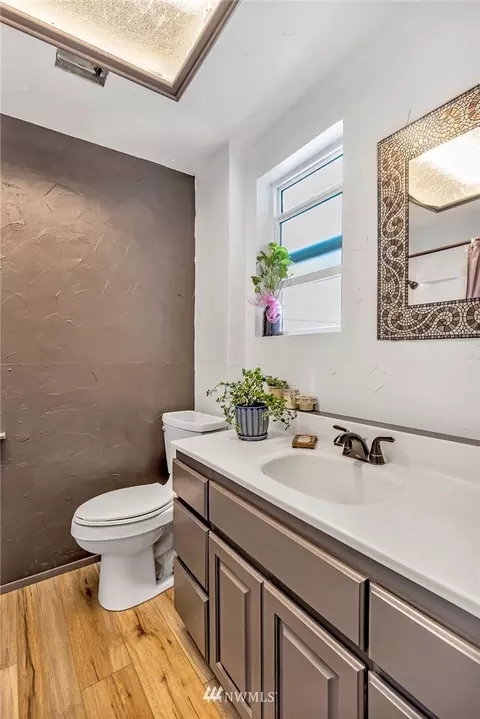 2705 18th St, Everett, WA 98201 photo 17