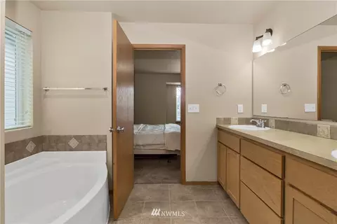 4853 Switchback Loop SE, Lacey, WA 98513 photo 14