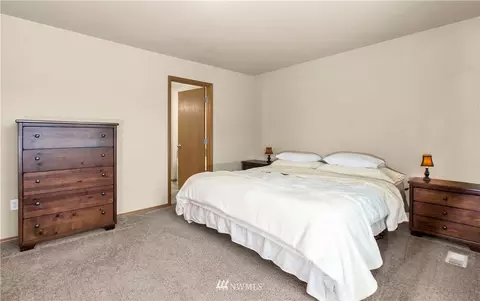 4853 Switchback Loop SE, Lacey, WA 98513 photo 11