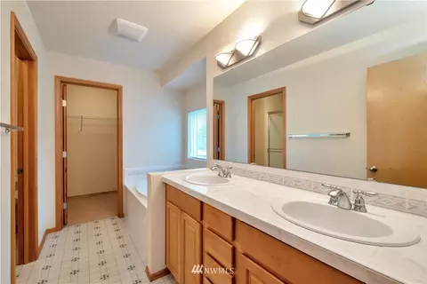 304 Lane Blvd NW, Orting, WA 98360 photo 11
