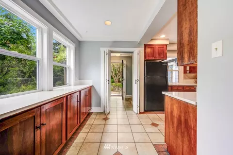 1714 Maple St, Everett, WA 98201 photo 5