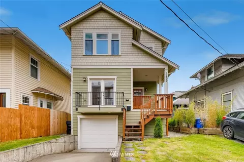 1709 E Marion St, Seattle, WA 98122 photo 1
