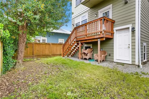 1709 E Marion St, Seattle, WA 98122 photo 31