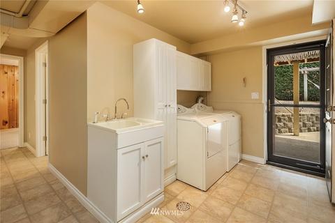 18616 105th Ave NE, Bothell, WA 98011 photo 19