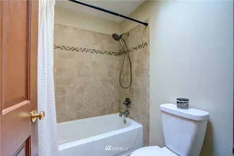 18322 Bellflower Rd, Bothell, WA 98012 photo 30