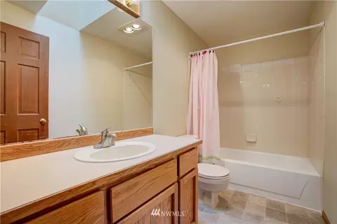 18322 Bellflower Rd, Bothell, WA 98012 photo 34